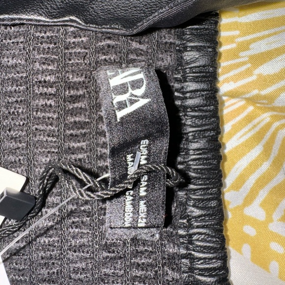 Zara top - Picture 3 of 3